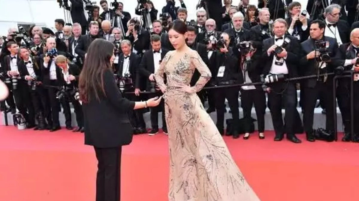 笑傲江湖脱口秀综艺节目现场